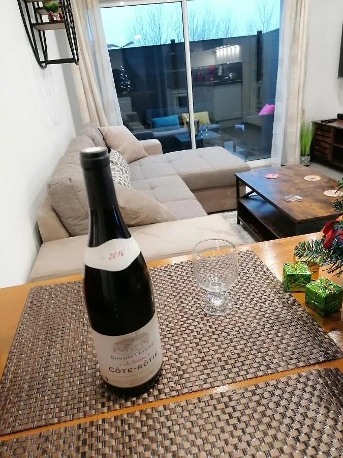 Charmant Appartement T2 Dans Villa Avec En Supplement Spa Exterieur De Mai A Septembre Laveyron Apartment