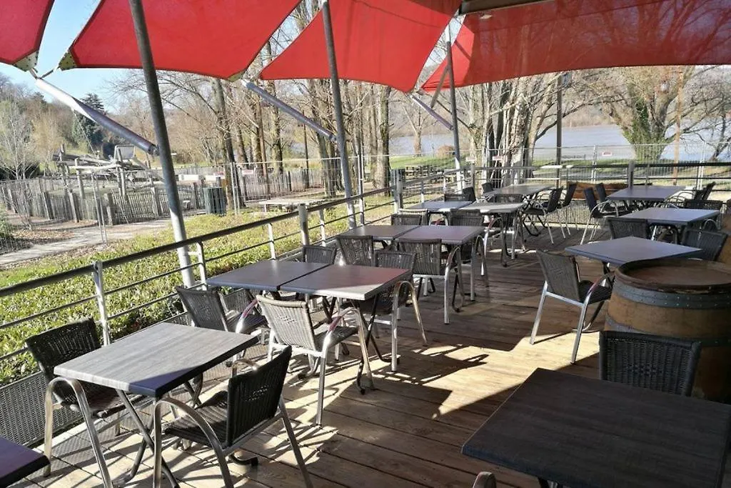 Charmant Appartement T2 Dans Villa Avec En Supplement Spa Exterieur De Mai A Septembre Laveyron Apartment