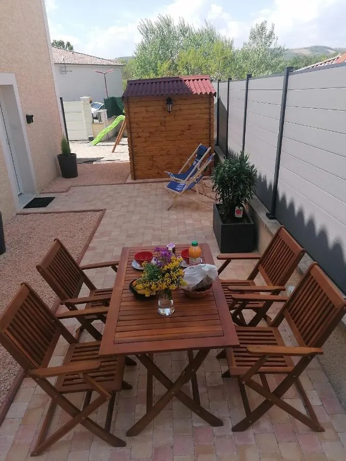 Charmant Appartement T2 Dans Villa Avec En Supplement Spa Exterieur De Mai A Septembre Laveyron 0*,